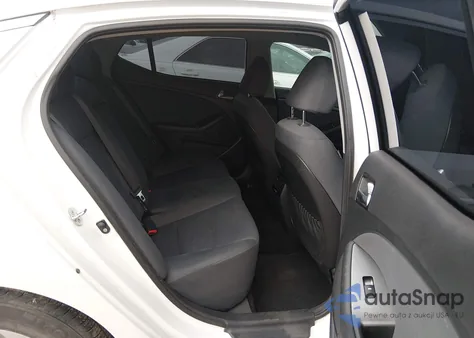 2016 Kia Optima Hybrid z USA, uszkodzony, nr VIN KNAGM4AD8G5096532